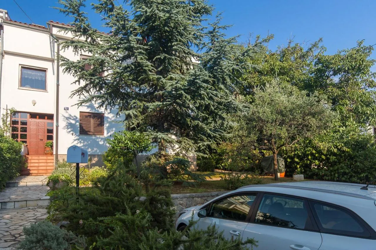 Apartment Apartman Mare Punat